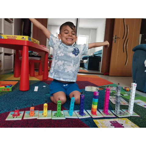 Learning Resources MathLink®Cubes Numberblocks in engleza Set de activitati de la 1 - 10