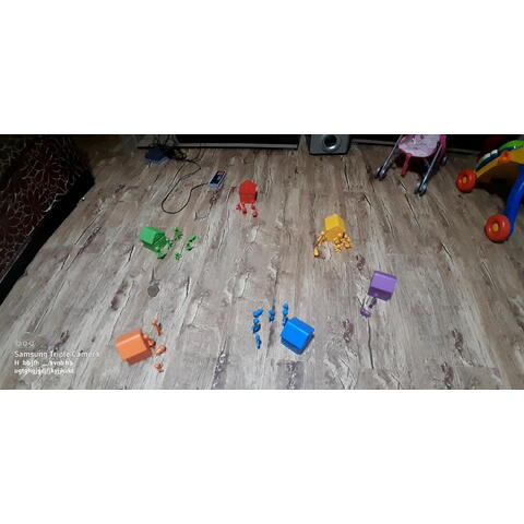 Learning Resources Joc de sortare - Oraselul vesel