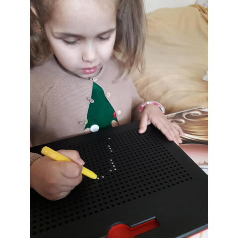 EDU CLASS Tablita de desen cu magneti - 714 piese