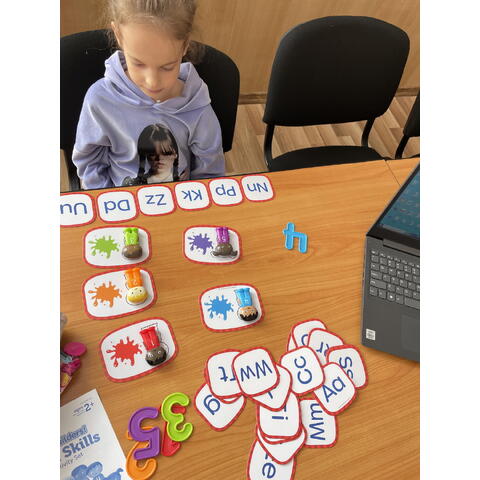 Learning Resources Set activitati educative - Alfabet & numere