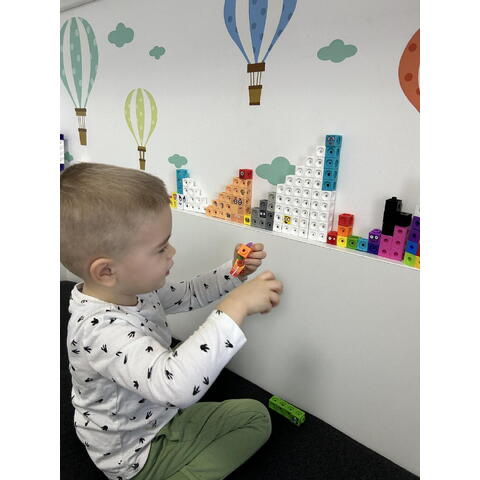 Learning Resources MathLink®Cubes Numberblocks in romana - Set de activitati de la 11 - 20