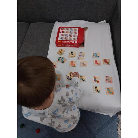 BIGJIGS Toys Joc de memorie - Ciorapeii mei