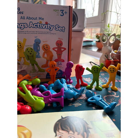 Learning Resources Set activitati - Totul despre mine