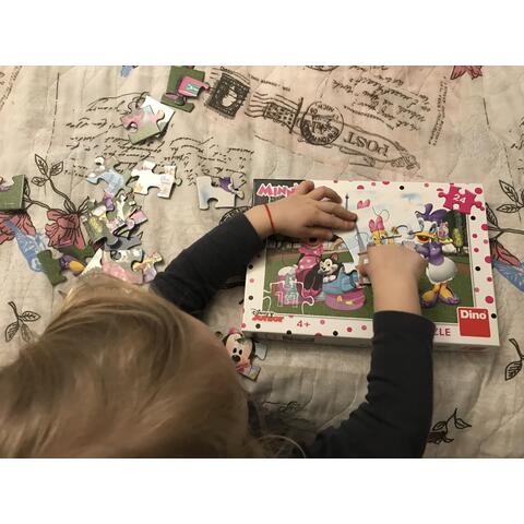 Dino Puzzle - Minnie si Daisy (24 piese)