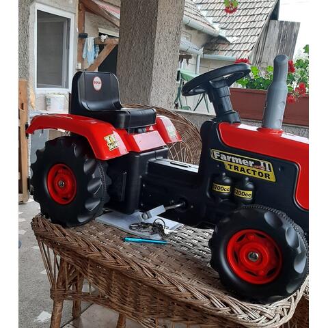 DOLU Tractor cu pedale