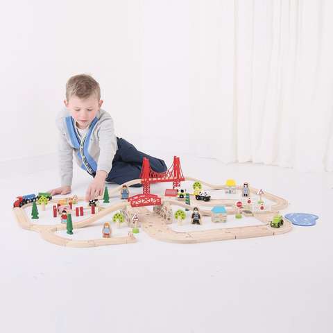 BIGJIGS Toys Circuit auto si feroviar (80 piese)