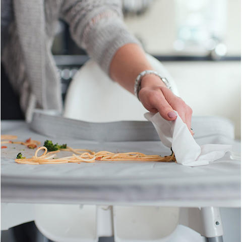 TIDY TOT Kit hranire - Baveta si tava (Fructe Vesele)