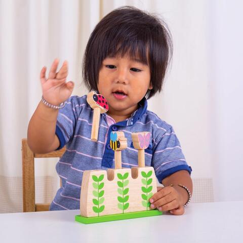 BIGJIGS Toys Jucarie din lemn Pop-Up - In gradina