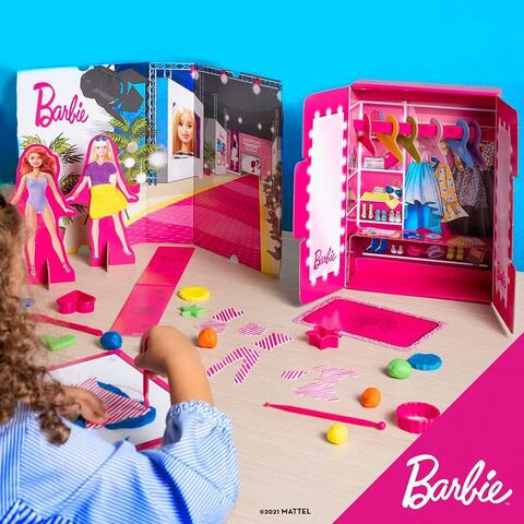 LISCIANI Set modelaj Barbie - Parada modei