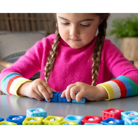 Educational Insights Joc BubbleBrix™ - Alfabetul