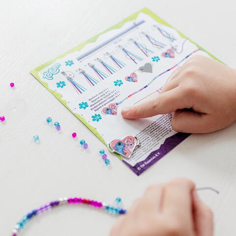 Totum Set 2 in 1 Stitch - Bratari & figurine