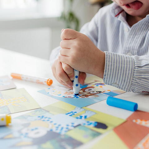 Totum Set creativ - Arta cu puncte - Bluey