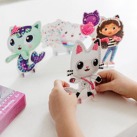 Totum Set 3 in 1 Gabby's Dollhouse - Bratari, carioci de suflat & pictura cu diamante