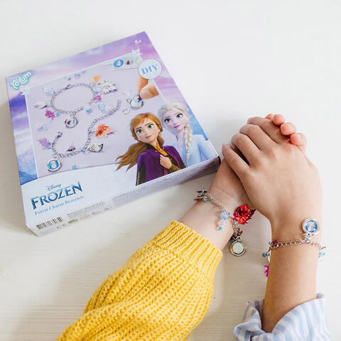 Totum Set bratari cu pandantive - Frozen