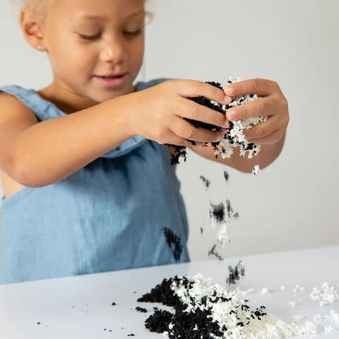 Educational Insights Spuma de modelat Playfoam Pluffle™ Twist -  Alb si negru