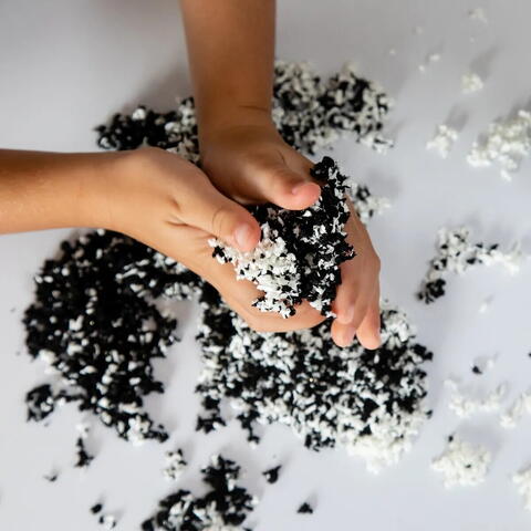 Educational Insights Spuma de modelat Playfoam Pluffle™ Twist -  Alb si negru