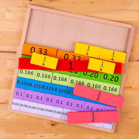 BIGJIGS Toys Tablita din lemn cu fractii