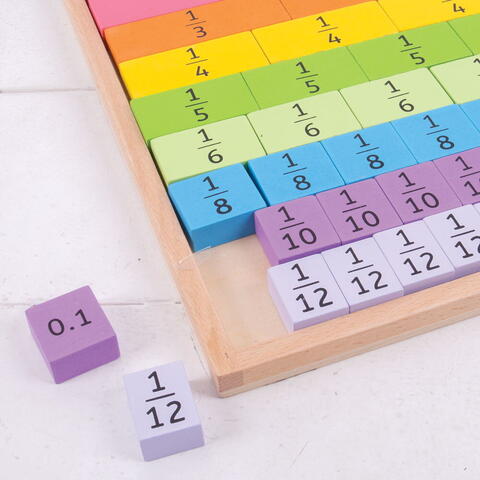 BIGJIGS Toys Tablita din lemn cu fractii