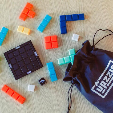 Educational Insights Joc de logica - Upzzle™