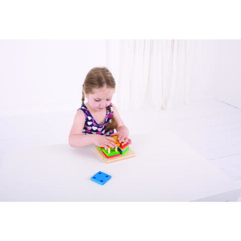 BIGJIGS Toys Joc de sortare - 4 forme geometrice - RESIGILAT