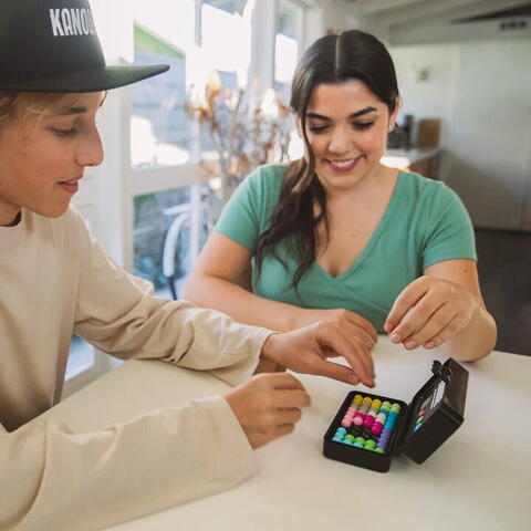 Educational Insights Joc de logica Kanoodle® - Setul campionului - RESIGILAT