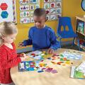 Learning Resources Jocul formelor geometrice